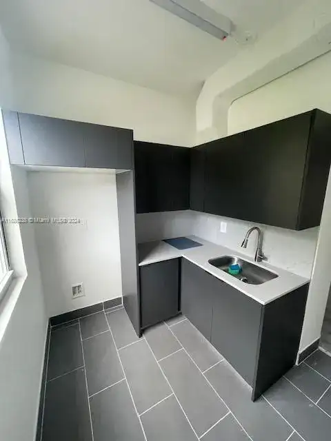 777 NE 125th St, North Miami FL 33161 photo 2