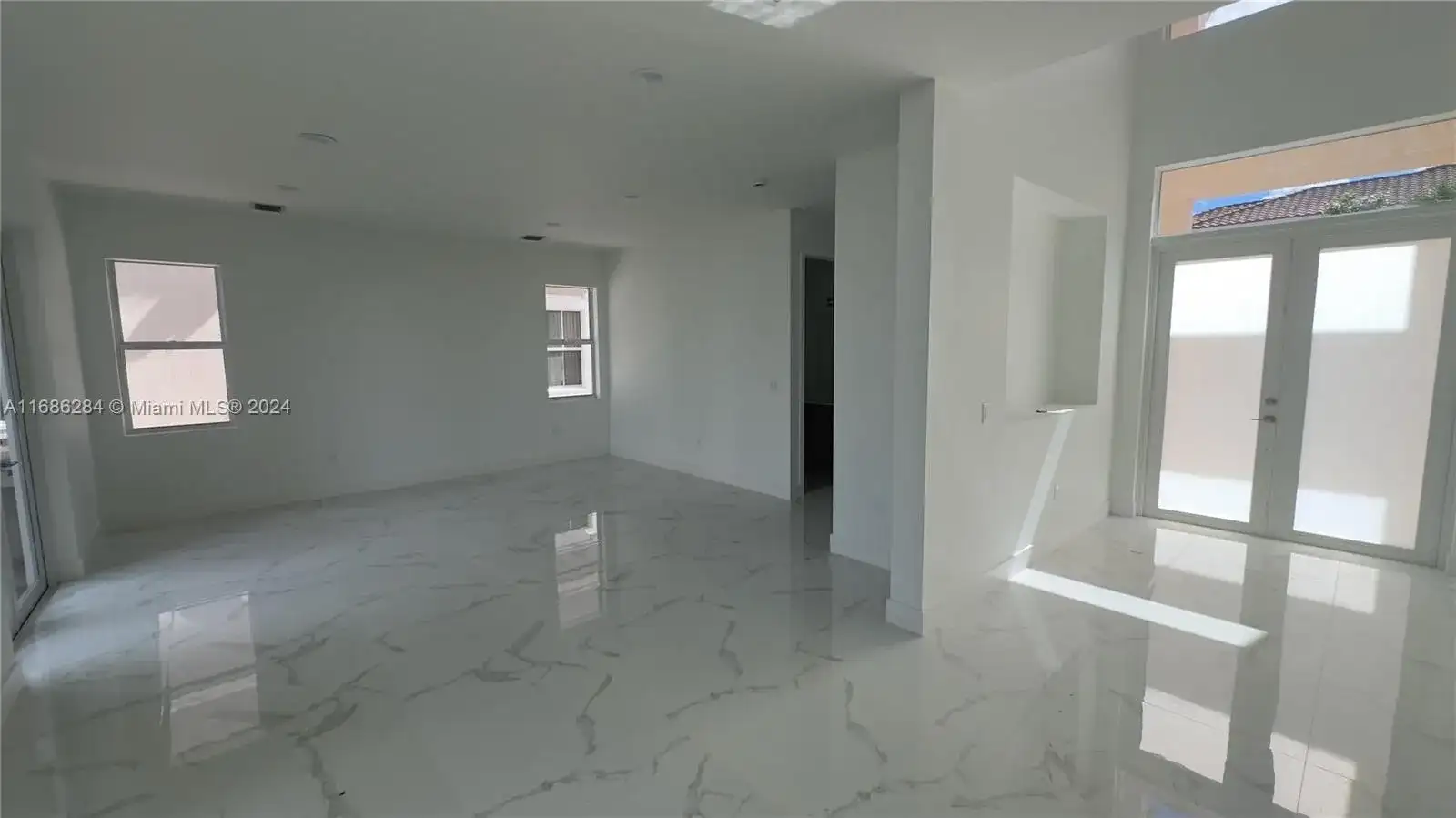 3523 Forest View Cir, Dania Beach FL 33312 photo 4