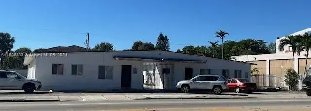 2900 W Flagler St, Miami FL 33135