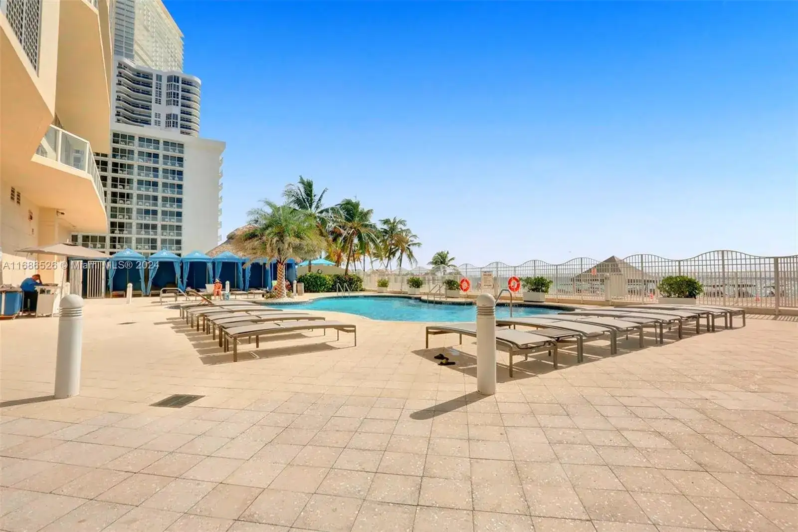 16699 COLLINS AV # 3105, Sunny Isles Beach FL 33160 photo 4