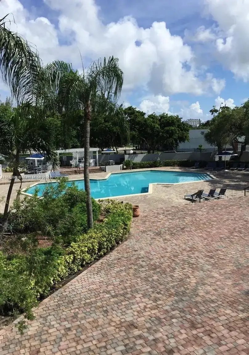 1470 NE 123rd St # A902, North Miami FL 33161 photo 5