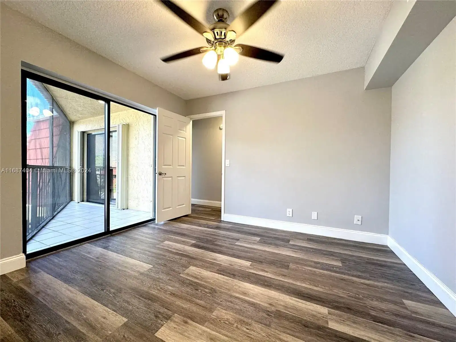 22970 Oxford Pl # A, Boca Raton FL 33433 photo 5