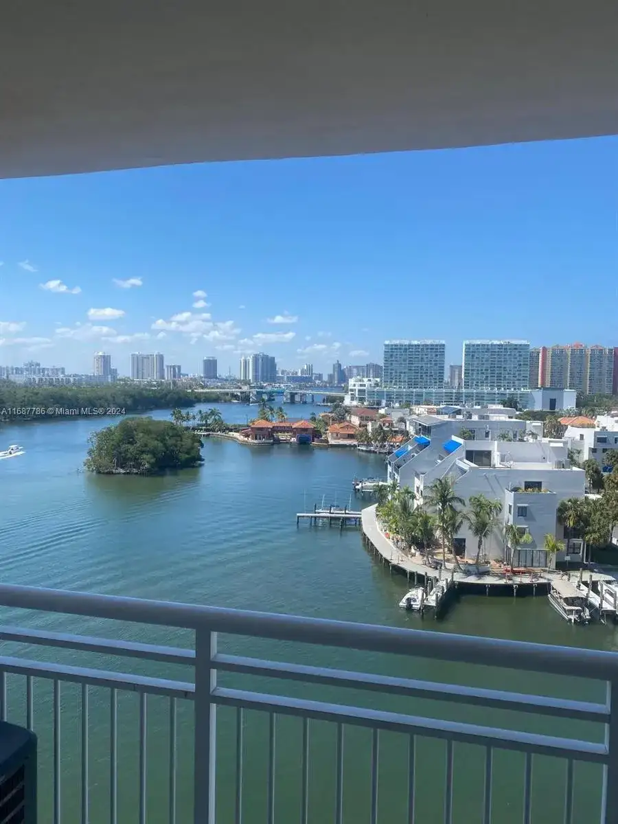 400 Kings Point Dr # 911, Sunny Isles Beach FL 33160 photo 4