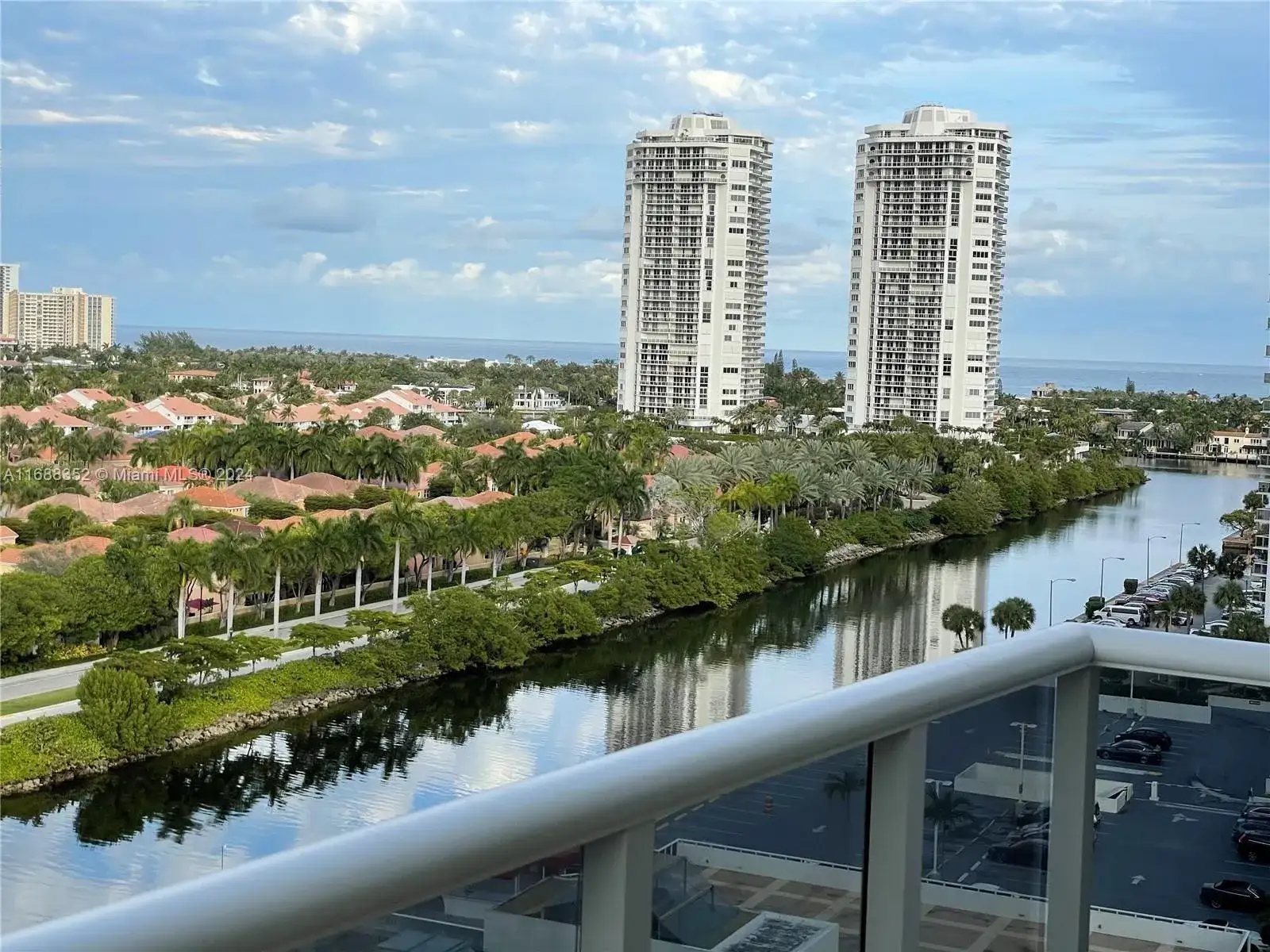 3625 N Country Club Dr # 1210, Aventura FL 33180 photo 2
