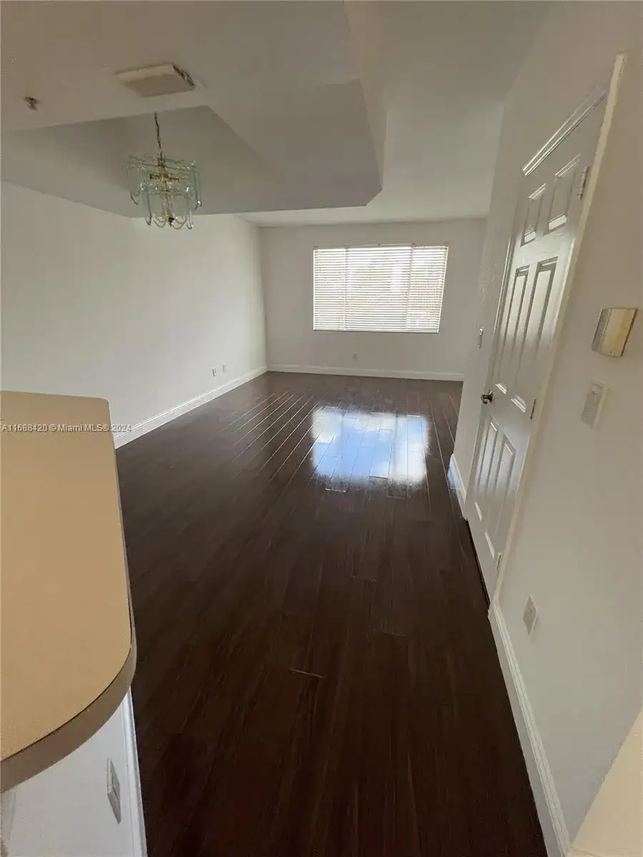 725 SW 148th Ave # 503, Sunrise FL 33325 photo 3