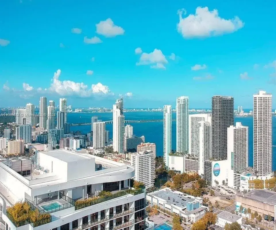 1600 NE 1st Ave # 2019, Miami FL 33132