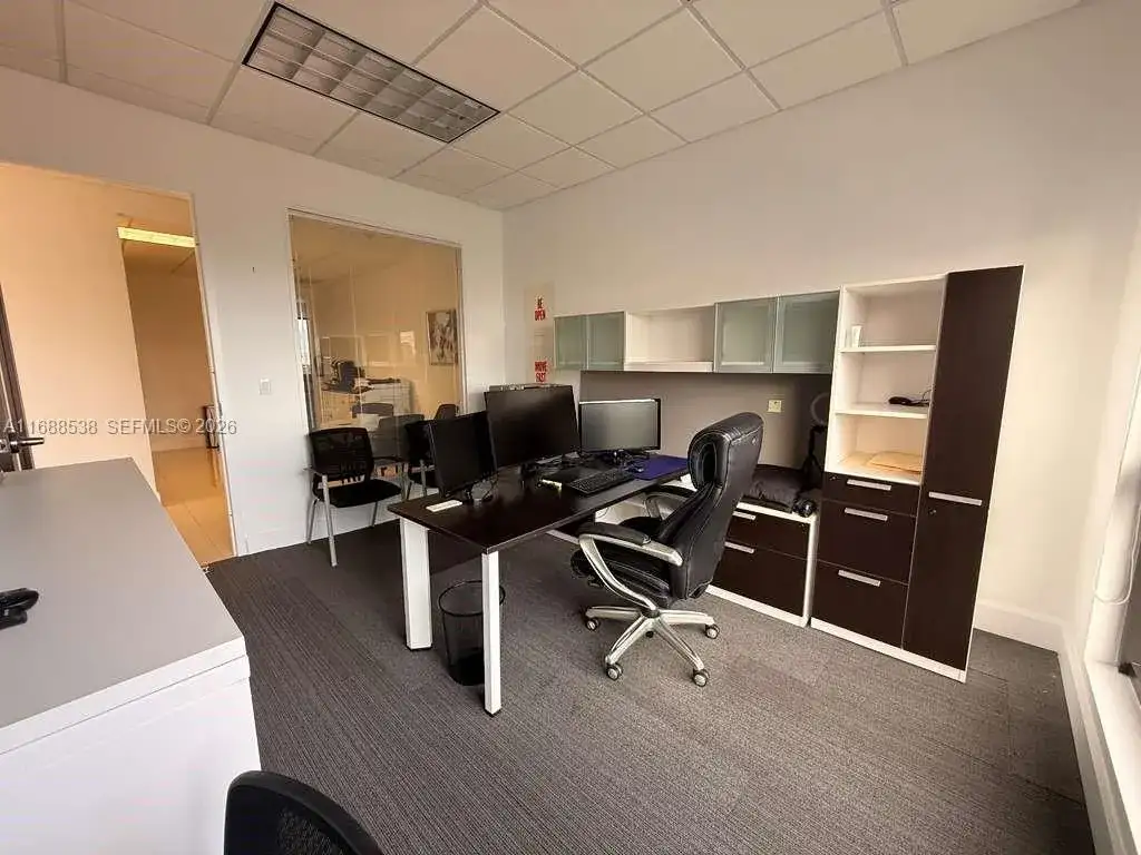 2020 Ponce De Leon Blvd, Coral Gables FL 33134 photo 3