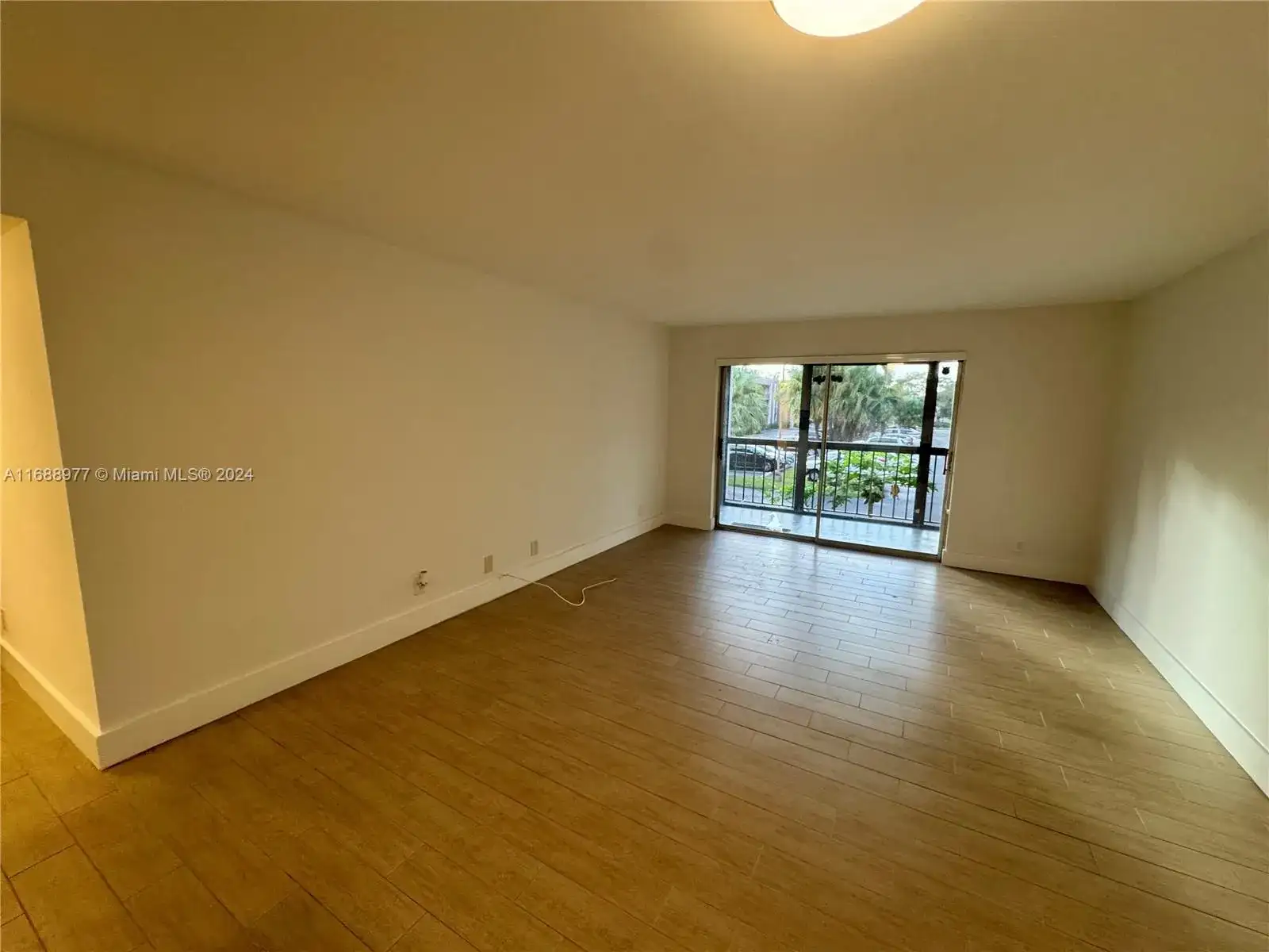 7000 Nova Dr # 202E, Davie FL 33317 photo 4
