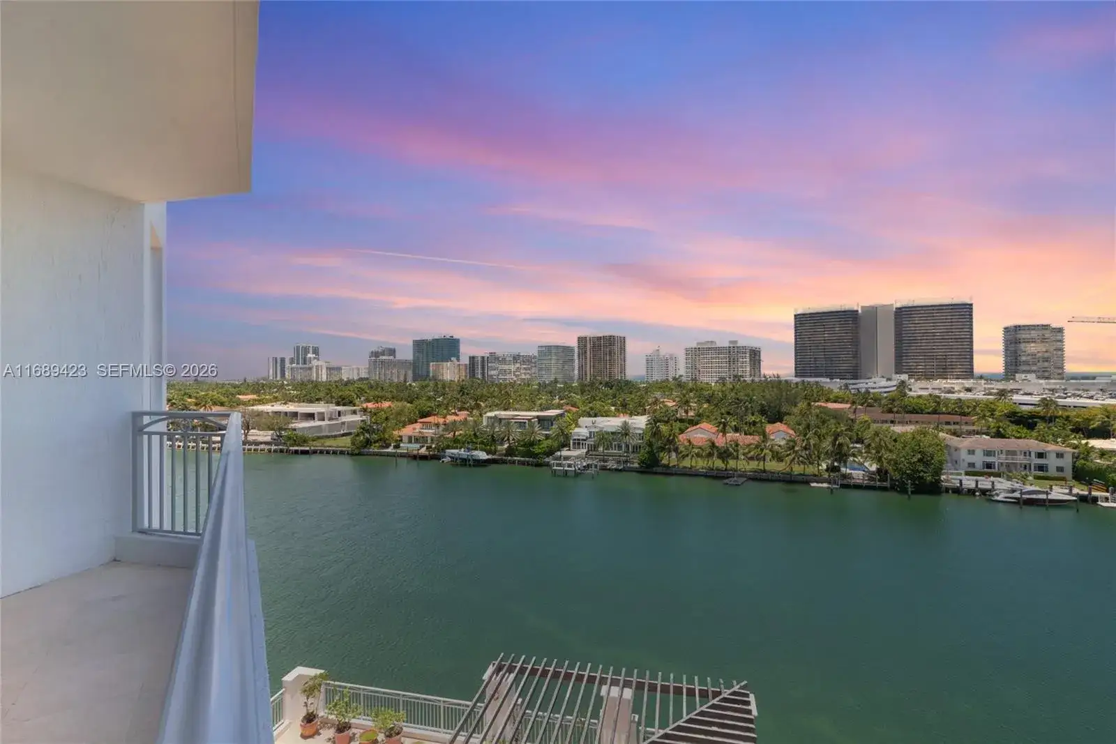9751 E Bay Harbor Dr # 8D, Bay Harbor Islands FL 33154