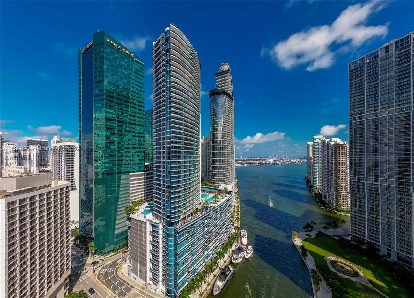 200 Biscayne Boulevard Way # 5009, Miami FL 33131