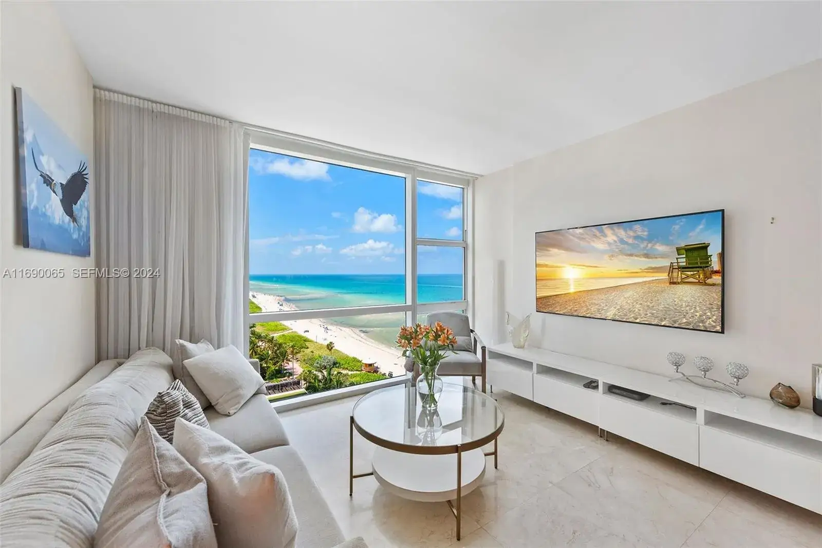 1 bedroom 1 bath Residential for sale at 6801 Collins Ave # 1203, Miami Beach FL 33141