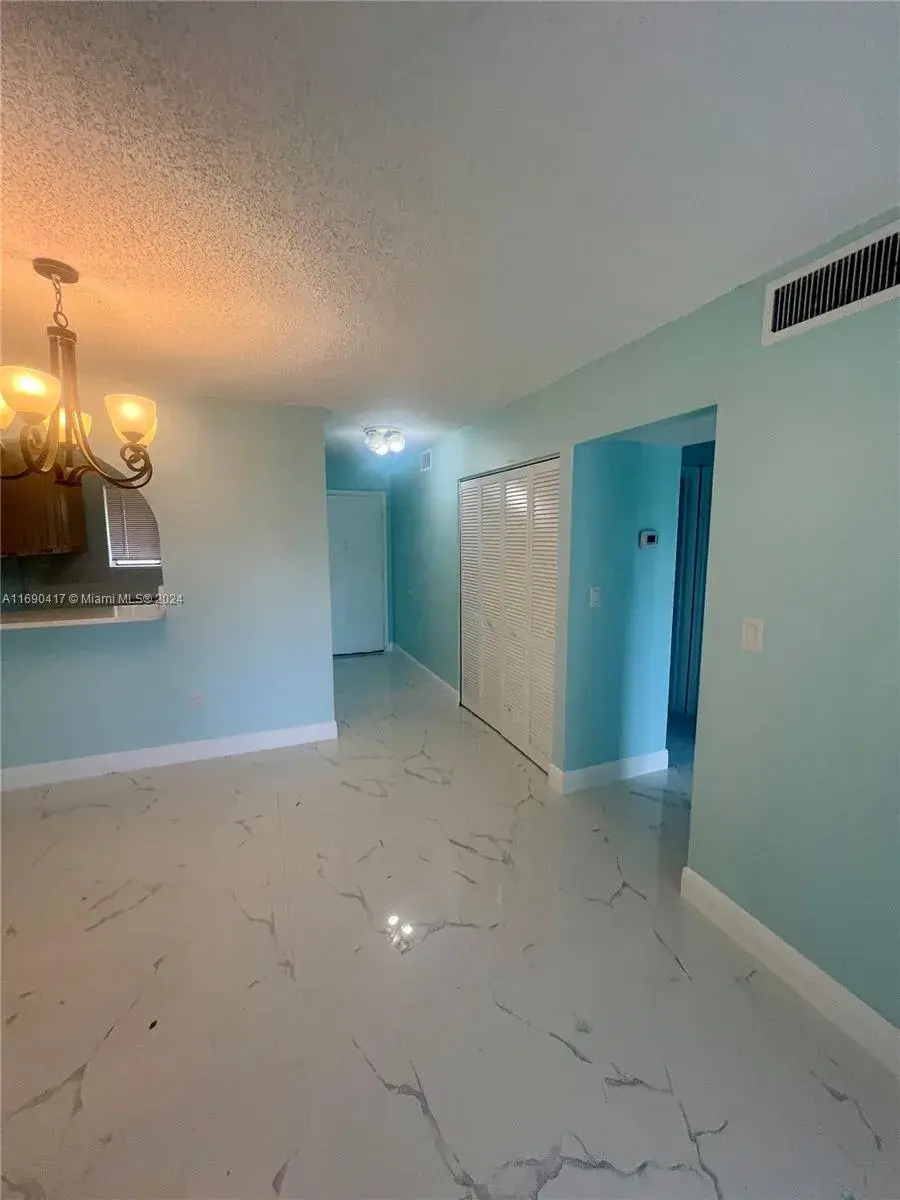 6100 Forest Hill Blvd # 205, West Palm Beach FL 33415