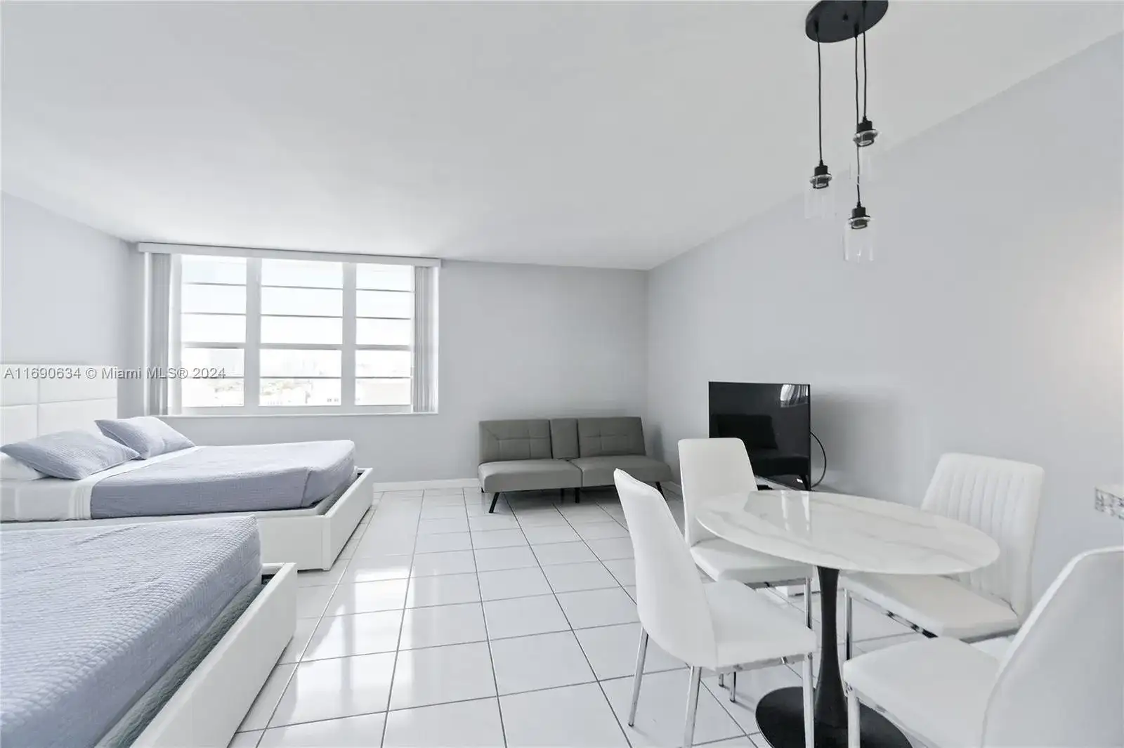 100 Lincoln Rd # 1016, Miami Beach FL 33139 photo 2