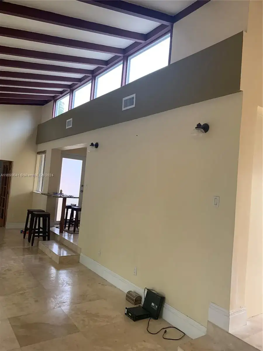 310 191st Ter, Sunny Isles Beach FL 33160 photo 4