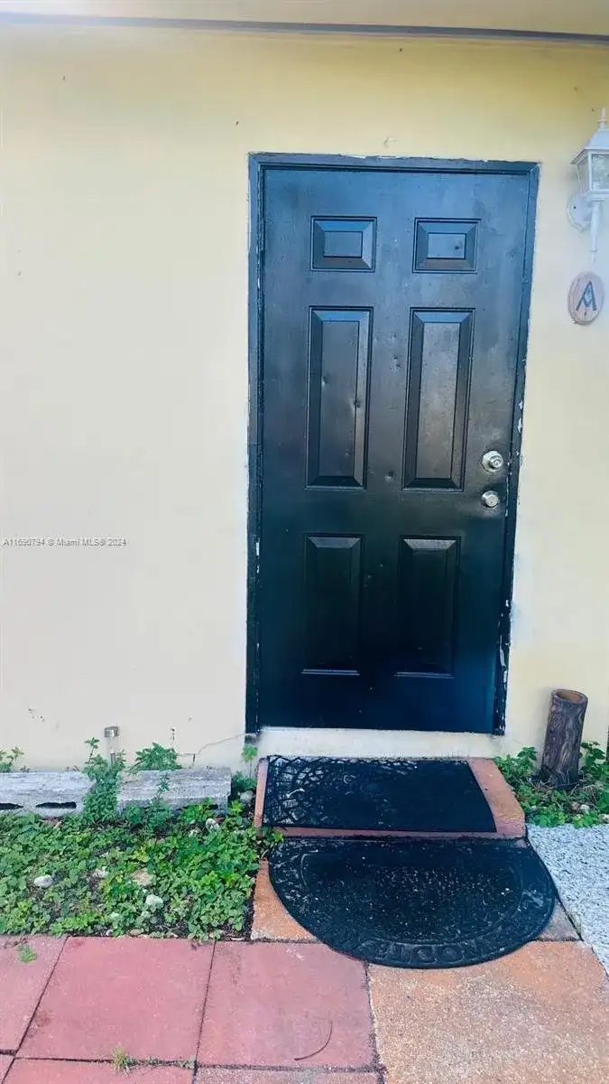 1321 NW 50th Ave, Lauderhill FL 33313 photo 2