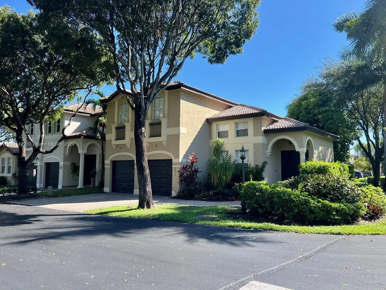 4873 NW 111th Ave, Doral FL 33178
