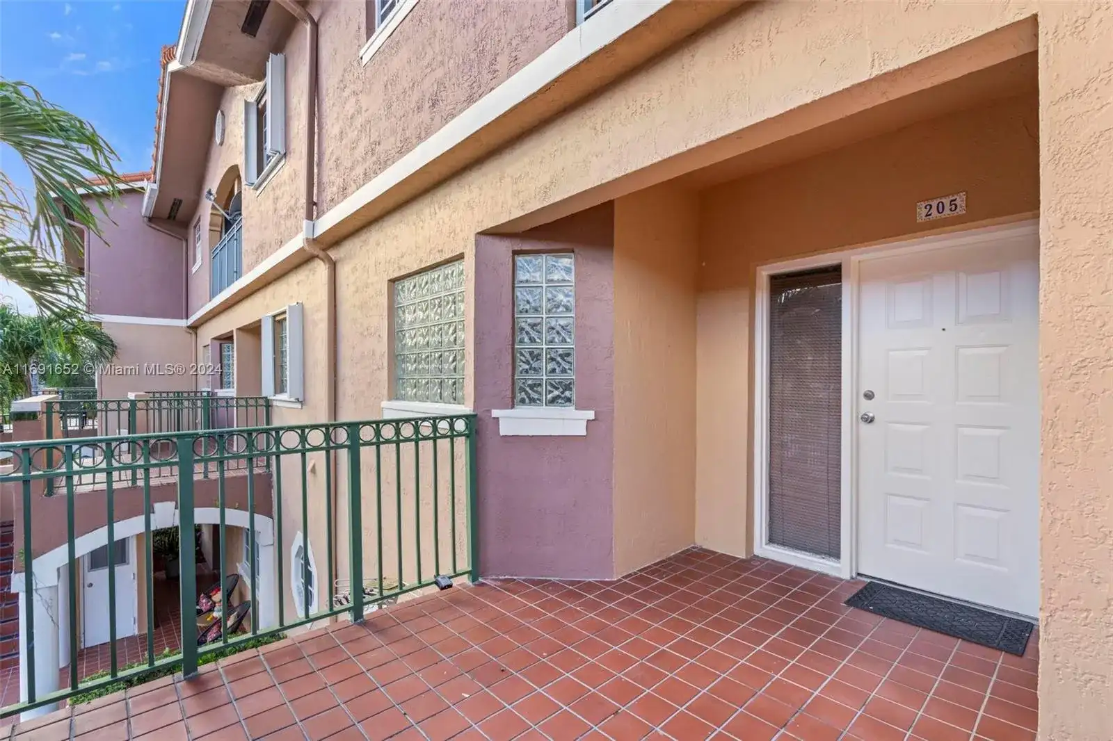 10018 Hammocks Blvd # 5, Miami FL 33196 photo 3