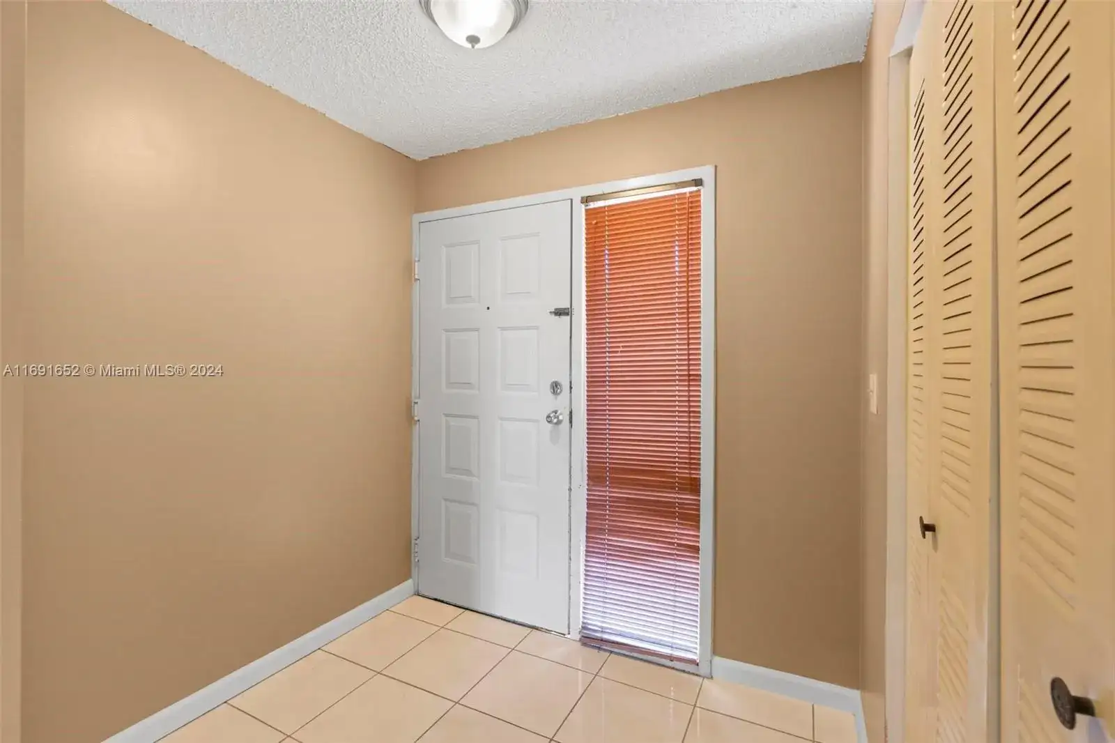 10018 Hammocks Blvd # 5, Miami FL 33196 photo 5