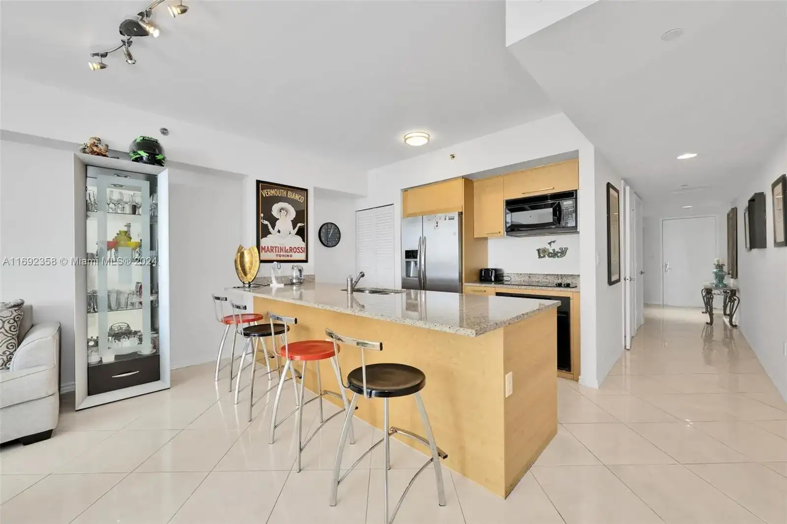 1830 S Ocean Dr # 2505, Hallandale Beach FL 33009 photo 5