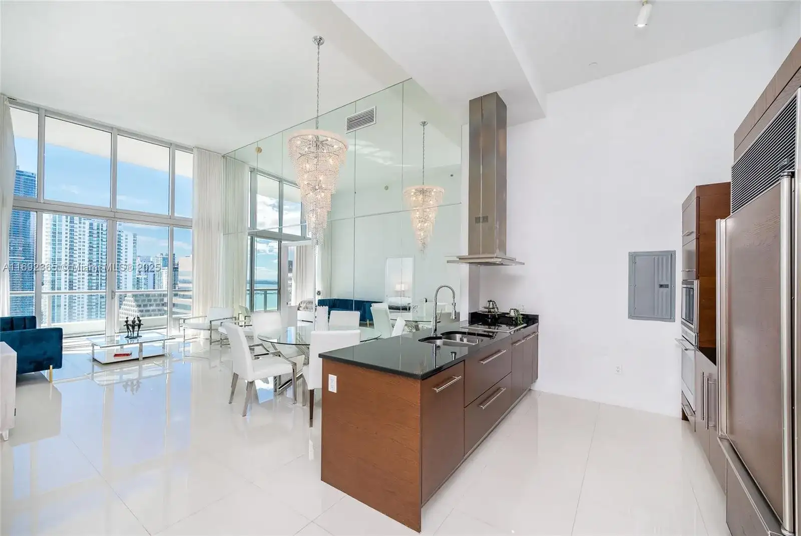 495 Brickell Ave # 4103, Miami FL 33131 photo 4