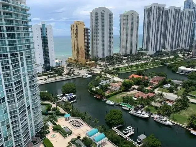 16500 Collins Ave, Sunny Isles Beach FL 33160 photo 2