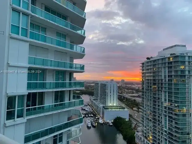 16500 Collins Ave, Sunny Isles Beach FL 33160 photo 5