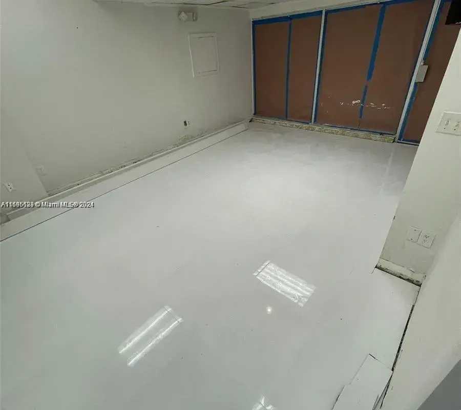 5445 Collins Ave # 10, Miami Beach FL 33140