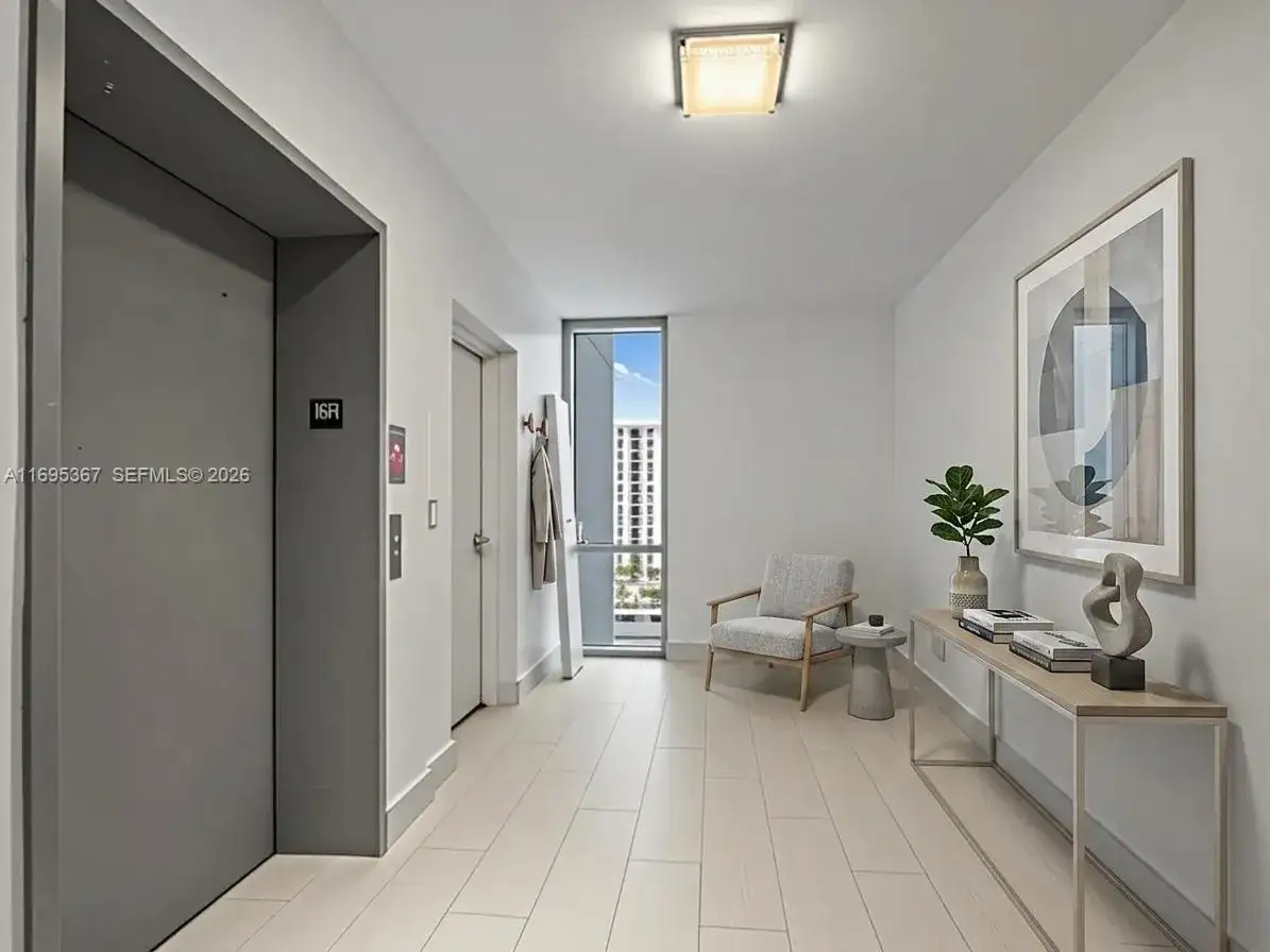16385 Biscayne Blvd # 1615, North Miami Beach FL 33160 photo 4