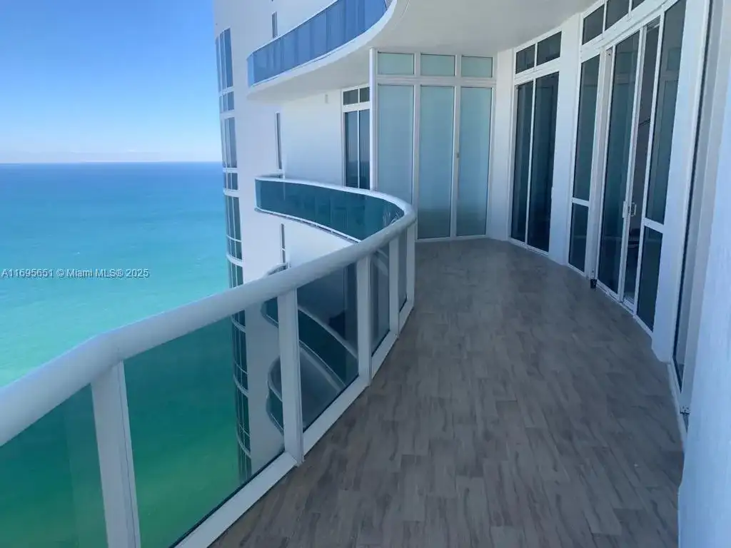 15811 Collins Ave # 4203, Sunny Isles Beach FL 33160 photo 2