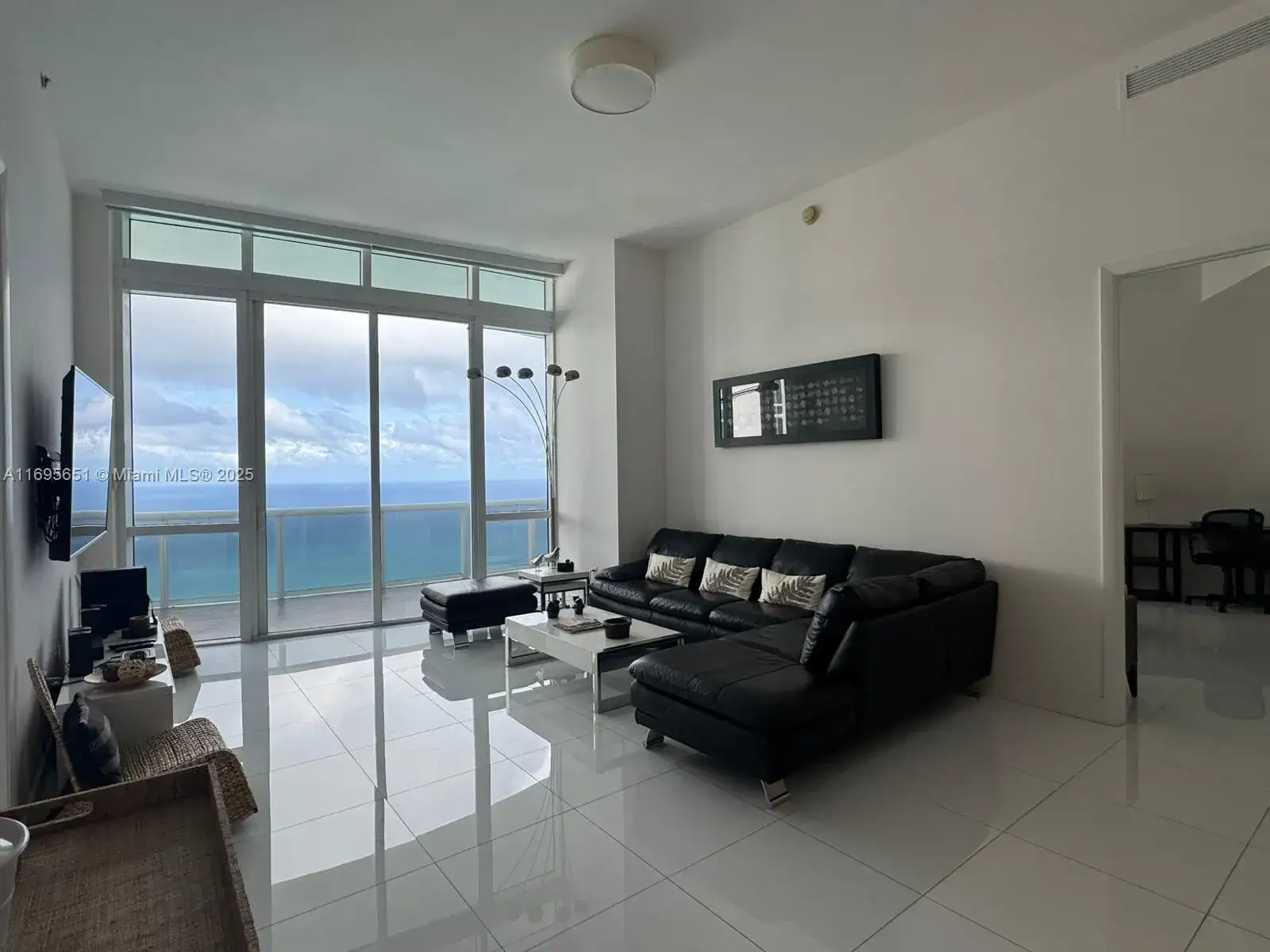 15811 Collins Ave # 4203, Sunny Isles Beach FL 33160 photo 4
