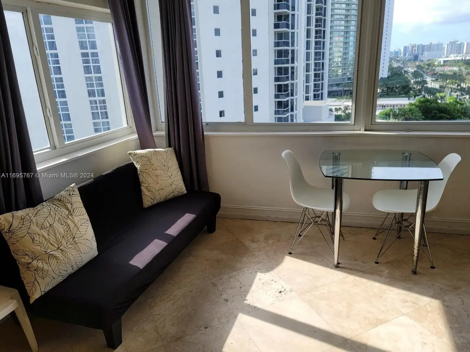 19201 Collins Ave # 1044, Sunny Isles Beach FL 33160 photo 3