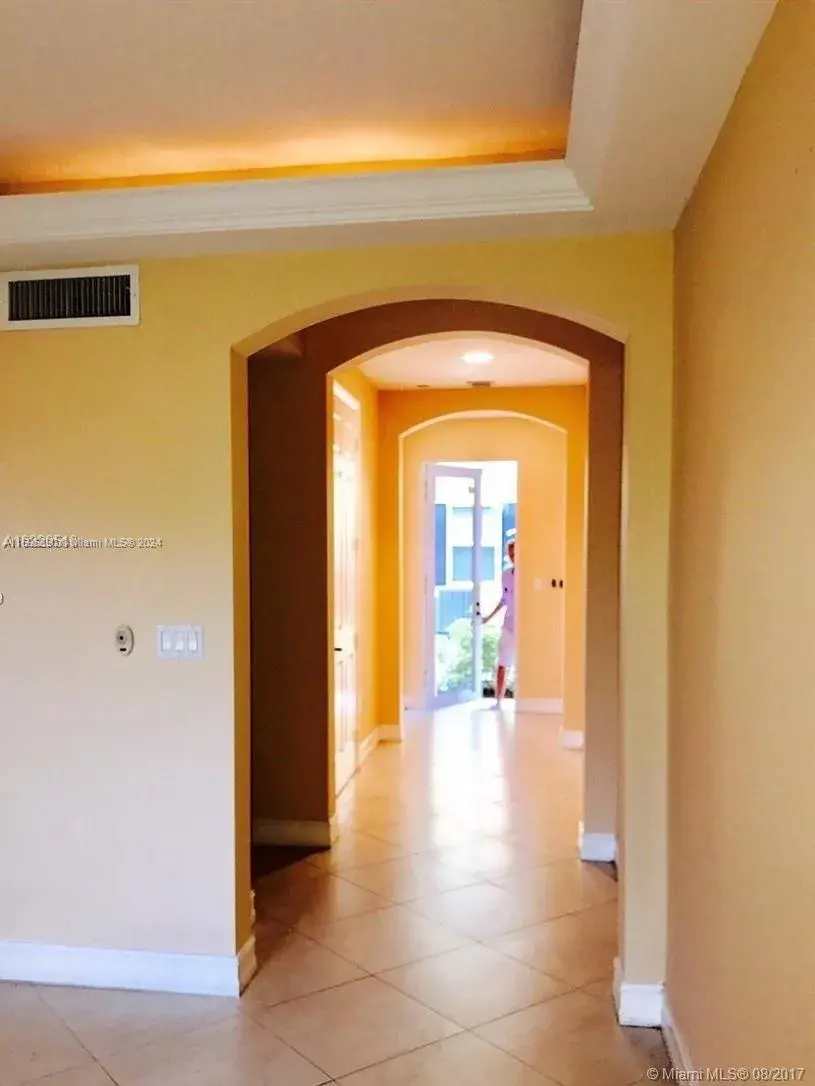 1117 SW 1st St # 1137, Fort Lauderdale FL 33312
