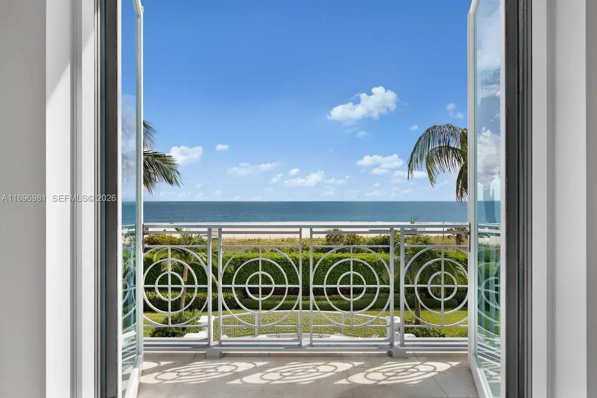 5959 Collins Ave # 3005, Miami Beach FL 33140