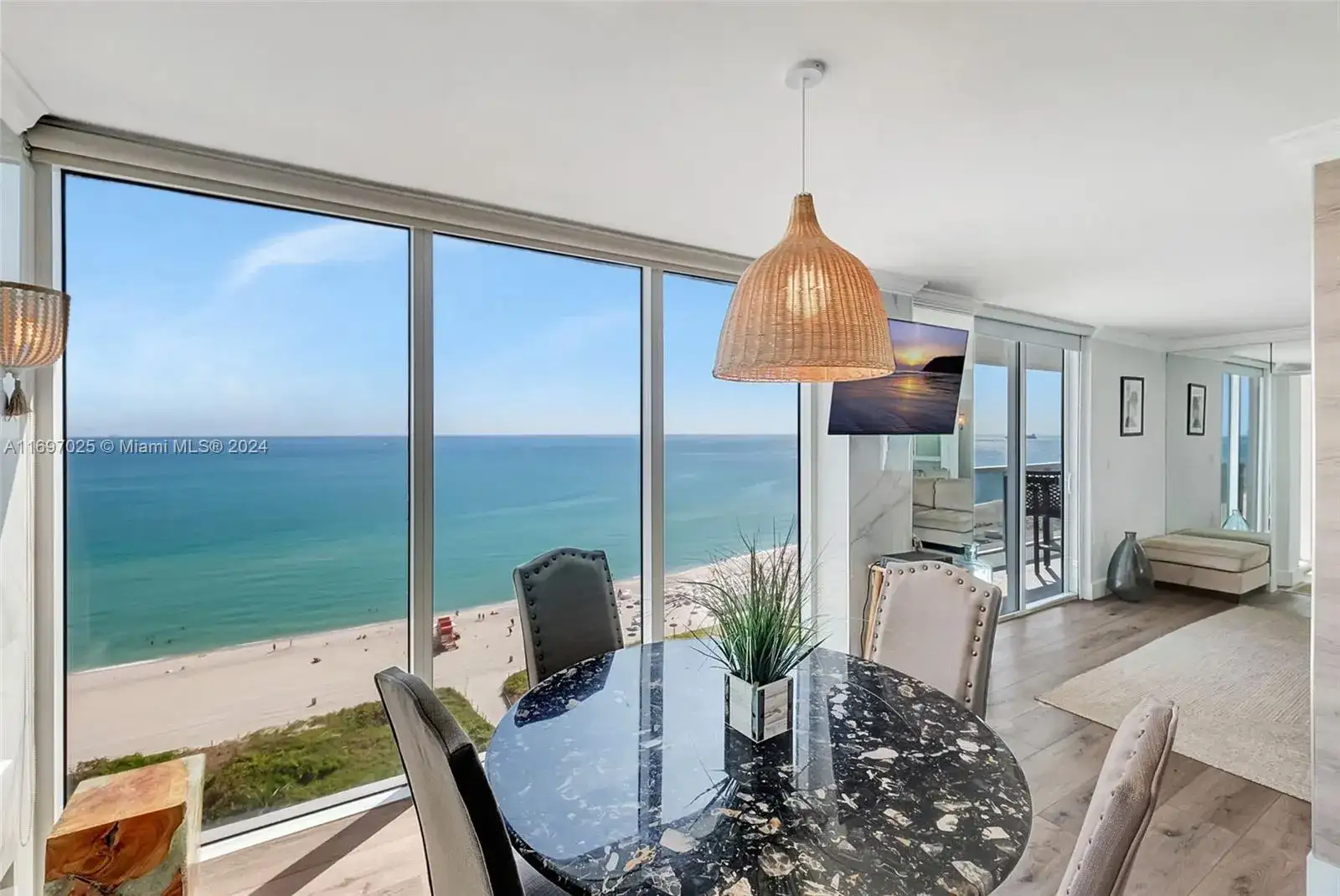 2401 Collins Ave # 1902, Miami Beach FL 33140 photo 4