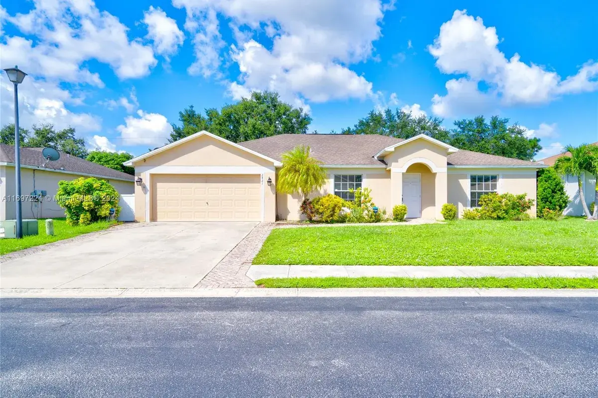 2421 Hawks Preserve drive # 2421, Fort Myers FL 33905