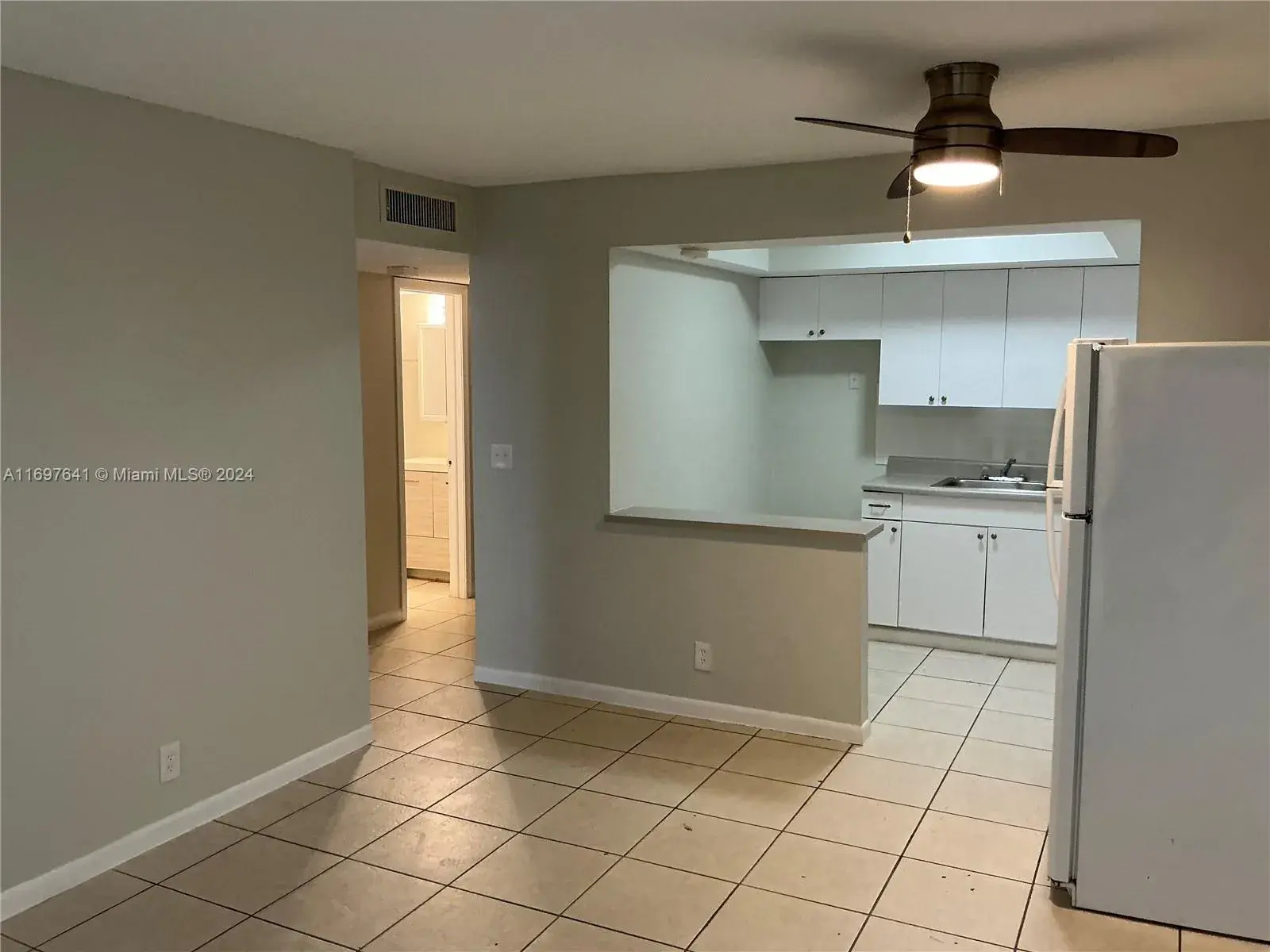 206 NE 3rd St # 7, Hallandale Beach FL 33009