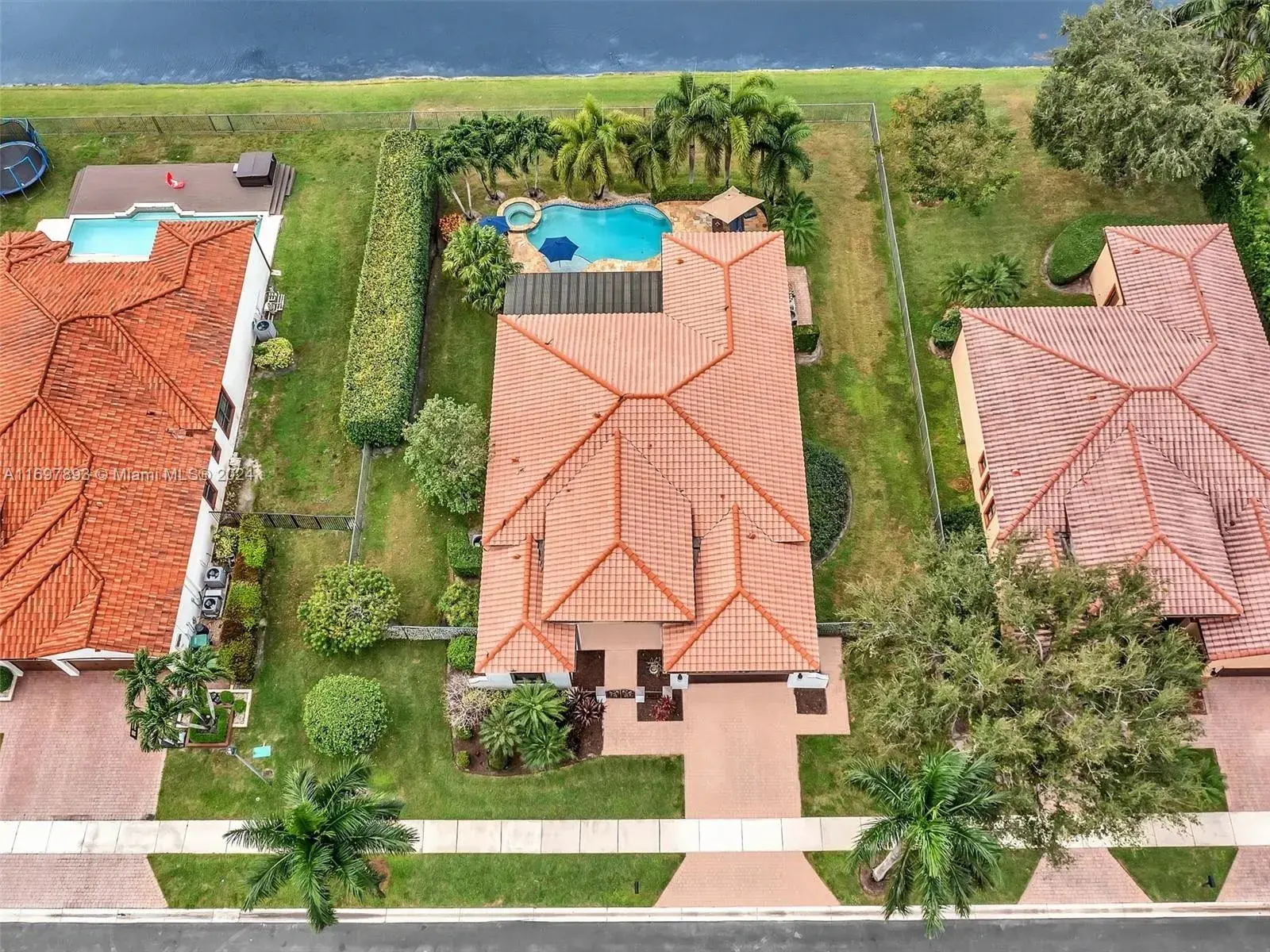 3750 NW 88th Ter, Cooper City FL 33024