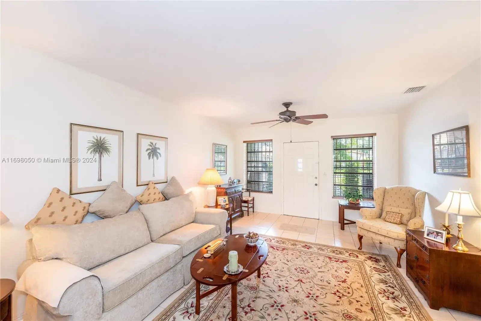 810 Madrid St, Coral Gables FL 33134 photo 4