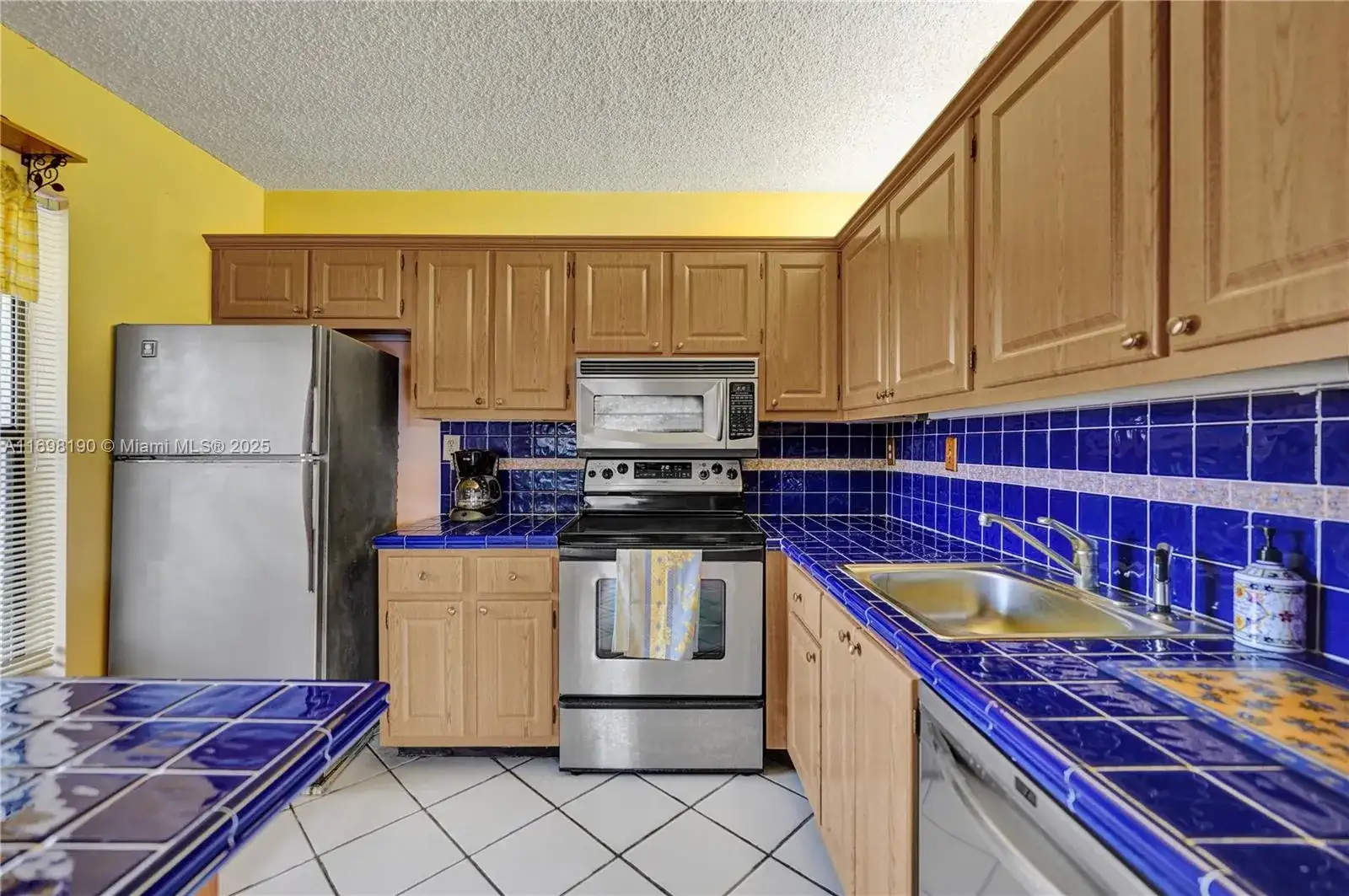 1104 N Hiatus Rd # 1104, Pembroke Pines FL 33026 photo 4