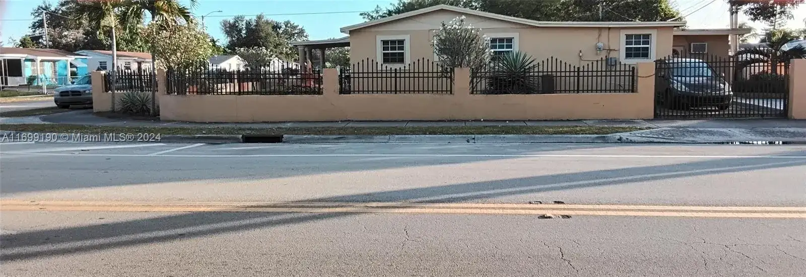 20620 NW 34th Ave, Miami Gardens FL 33056 photo 3