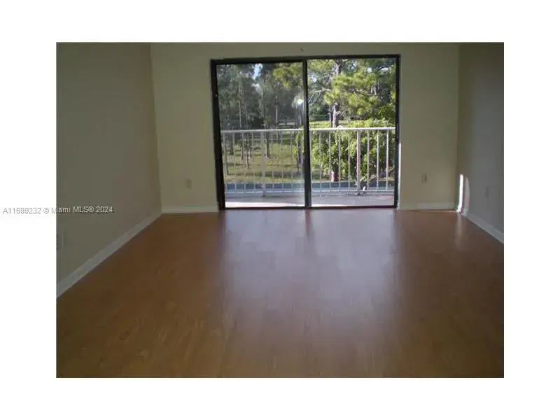 9301 SW 92 AV # C, Unincorporated Dade County FL 33176