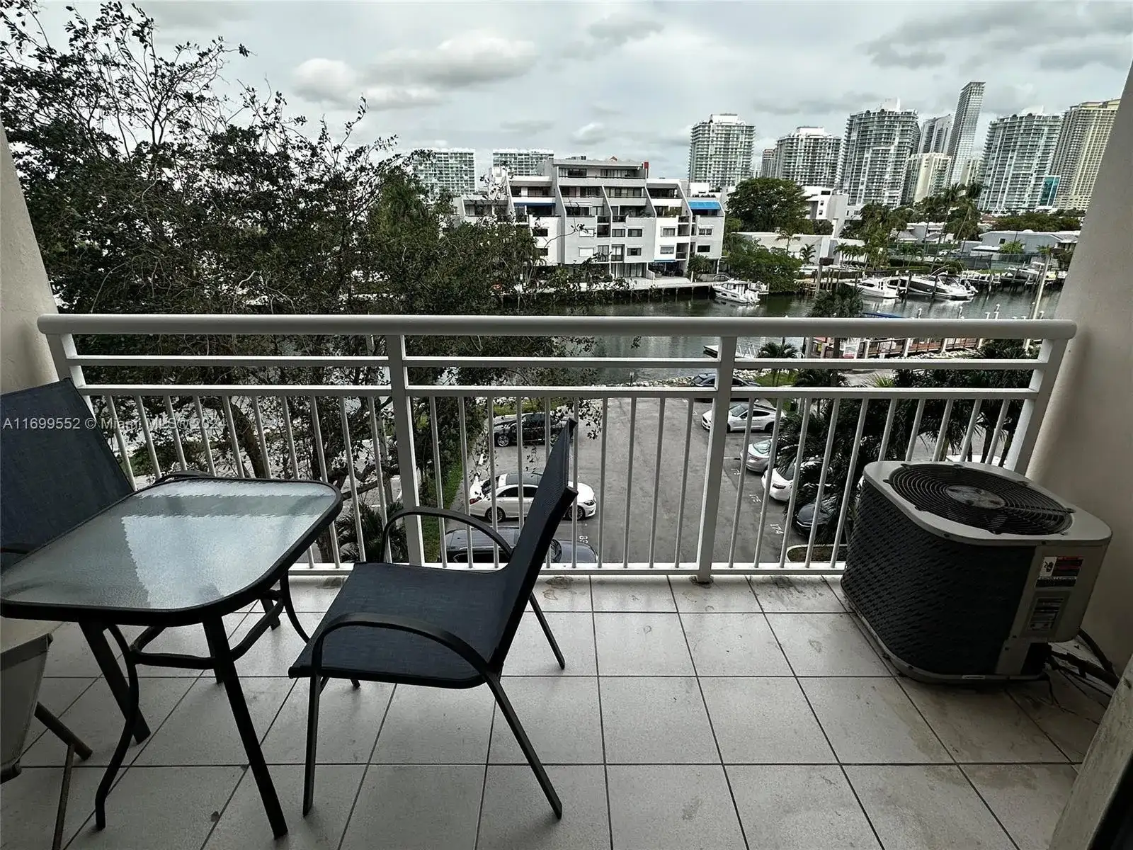 400 Kings Point Dr # 430, Sunny Isles Beach FL 33160 photo 4