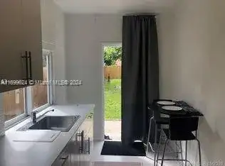1438 NW 27th St, Miami FL 33142 photo 3