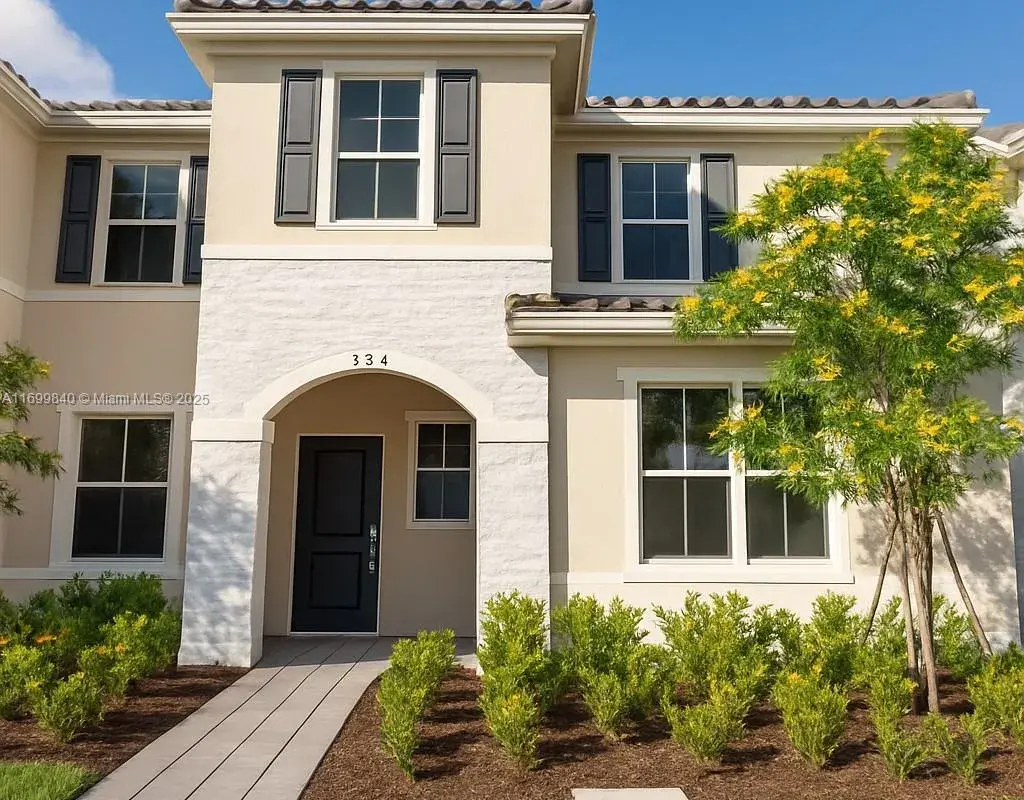 2737 SE 17th St, Homestead FL 33035