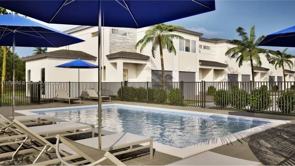 5020 SW 37th St, Pembroke Park FL 33023