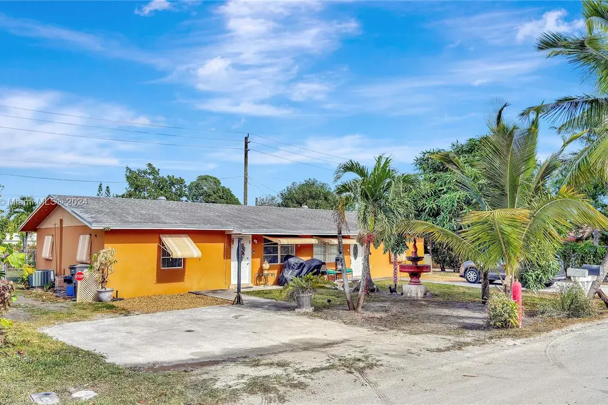 4637 Hairland Dr, West Palm Beach FL 33415