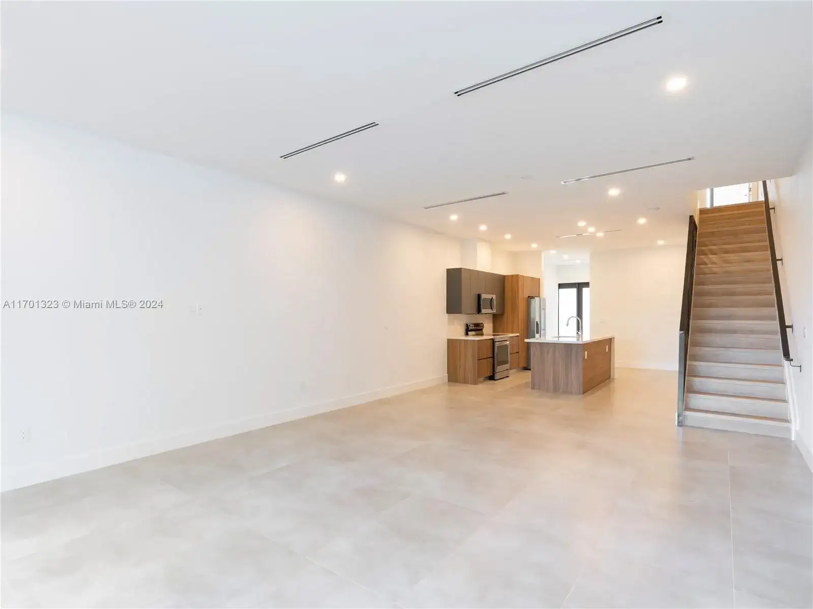 1118 NE 10th Ave # 1118, Fort Lauderdale FL 33304 photo 4