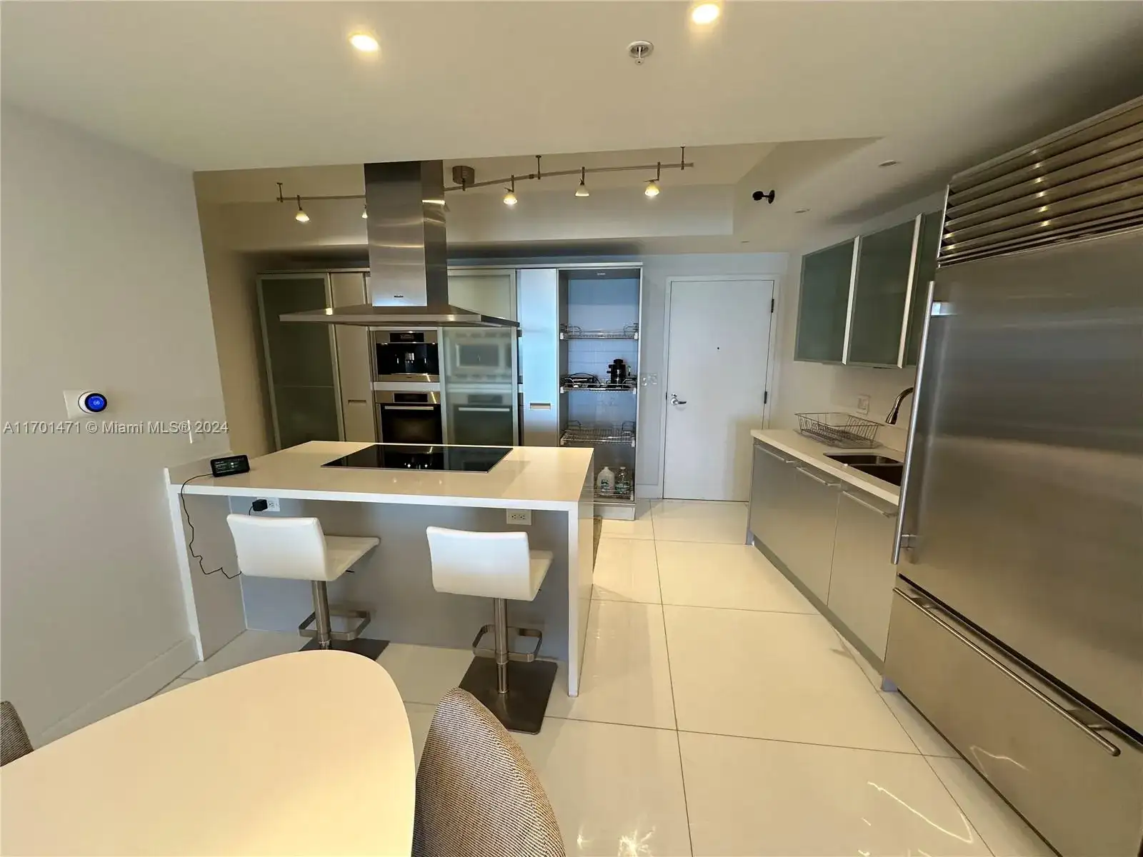 18201 Collins Ave # 1802, Sunny Isles Beach FL 33160 photo 5