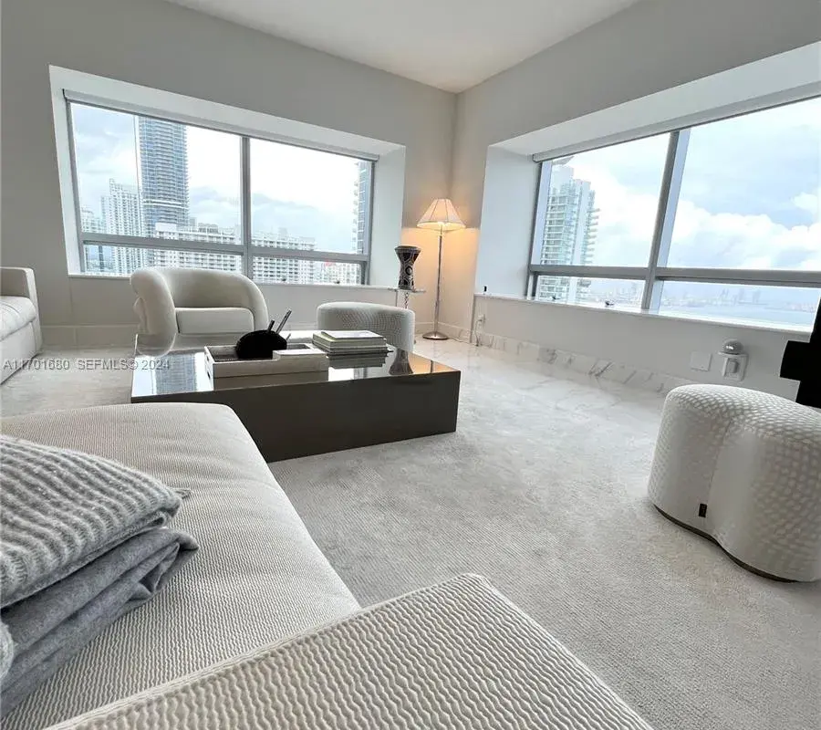 1435 Brickell Ave # 3307, Miami FL 33131