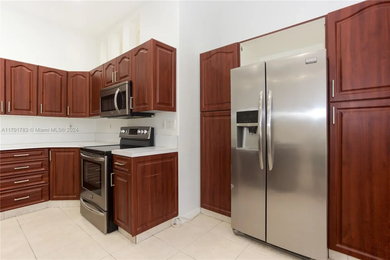 4911 SW 38th Way, Hollywood FL 33312